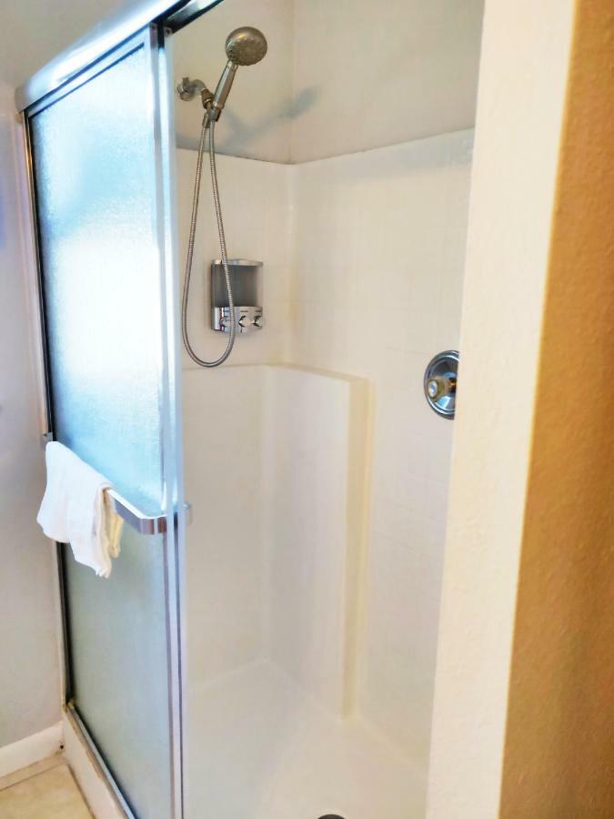 Manatee River Cottage In Historical Oldtown, Sleeps Up To 7 People Palmetto Exterior foto
